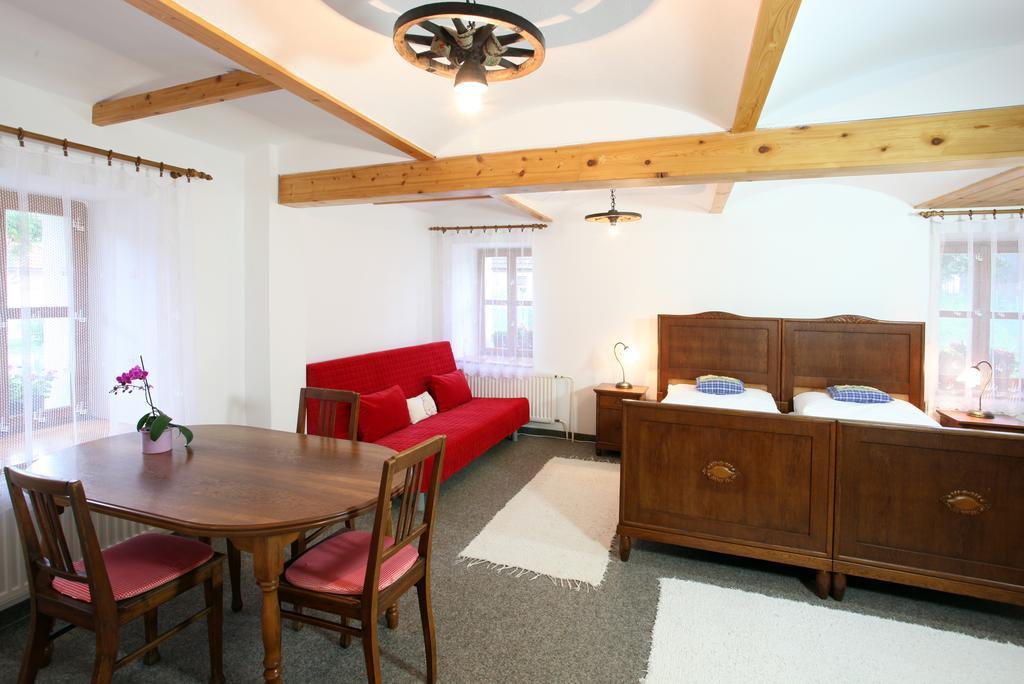 Penzion Levander Horni Radoun Habitación foto